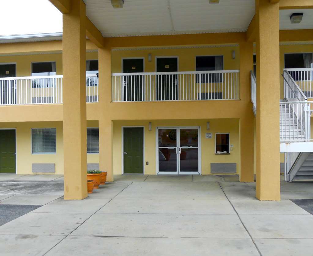 Red Roof Inn Valdosta - University Exterior foto